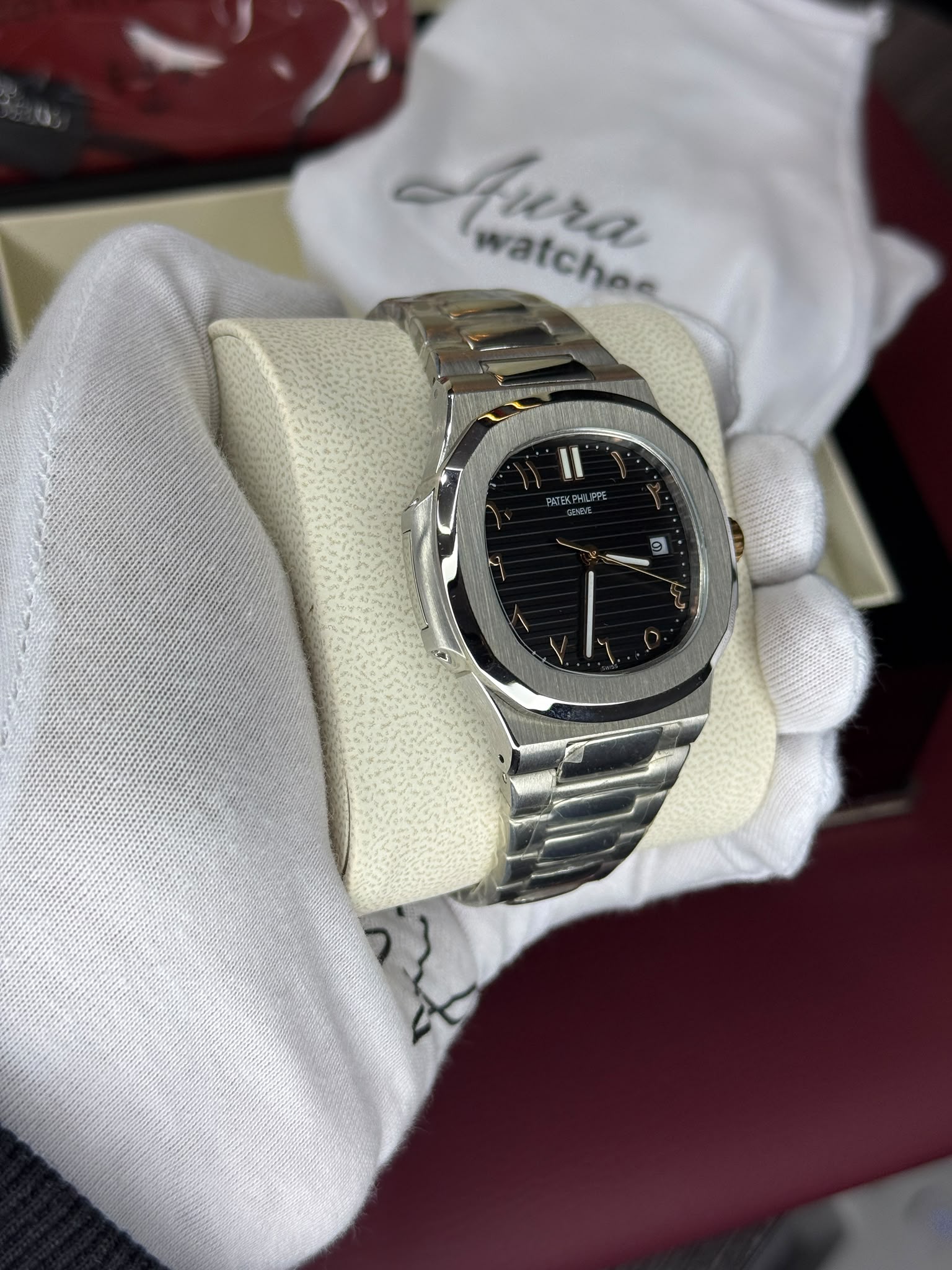 PATEK PHILIPPE görünüm 2